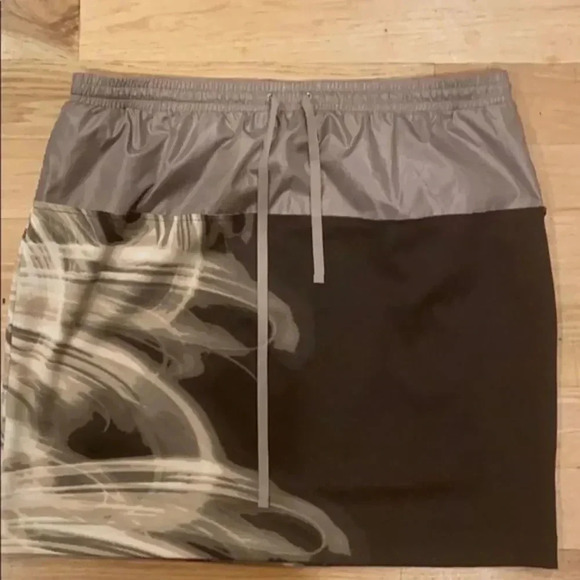 - Simply Vera Vera Wang short mini skirt - Picture 2 of 8